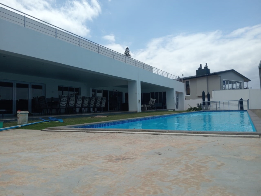 5 Bedroom Property for Sale in Jeffreys Bay Central Eastern Cape